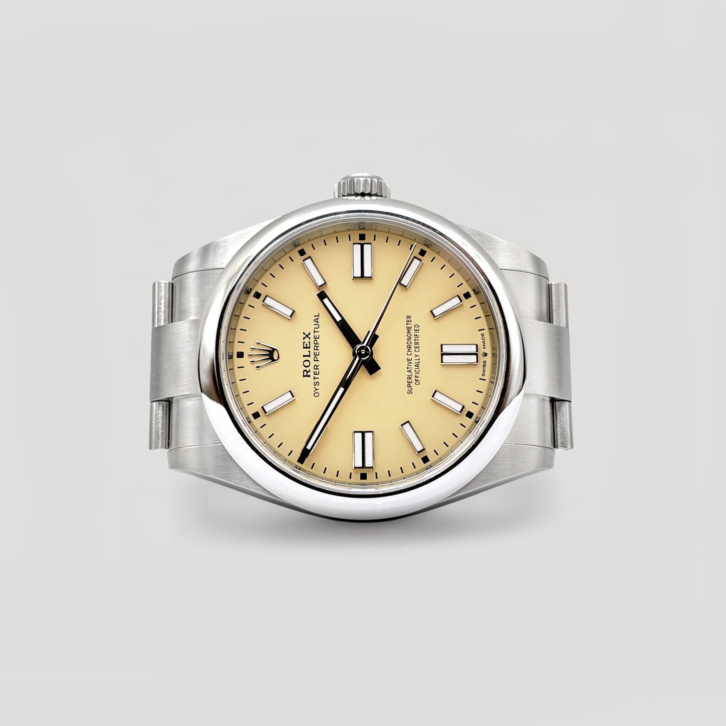 LNIB Rolex Oyster Perpetual Beige 41mm 134300