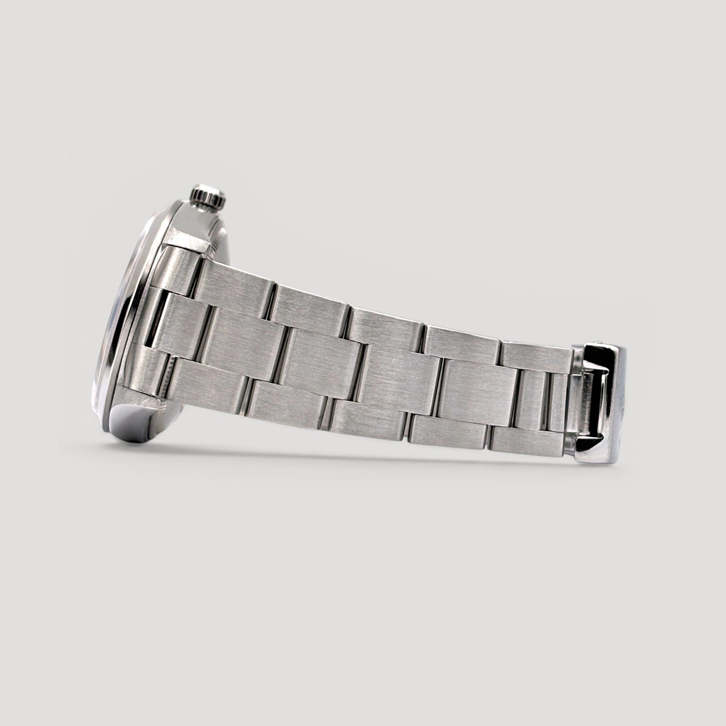 Rolex Oyster Perpetual Date Silver 34mm 15200