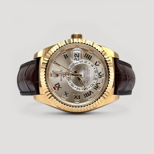 Mint Rolex Sky Dweller YG 42mm 326138