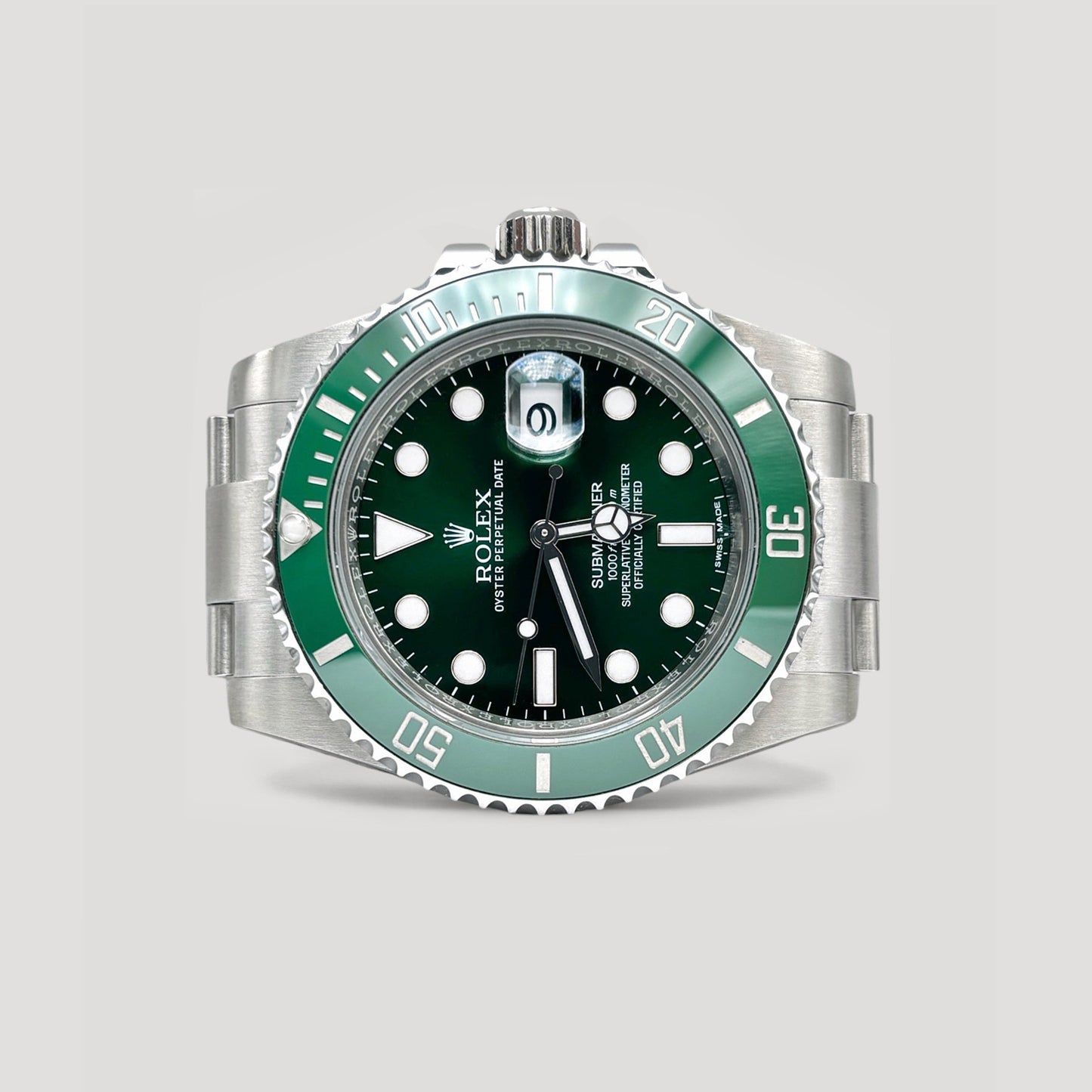 Mint Rolex Submariner Hulk 40mm 116610LV