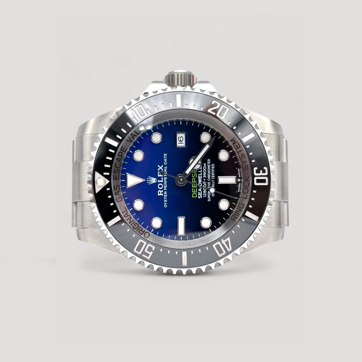 Mint Rolex Sea Dweller Deepsea Blue James Cameron 44mm 126660