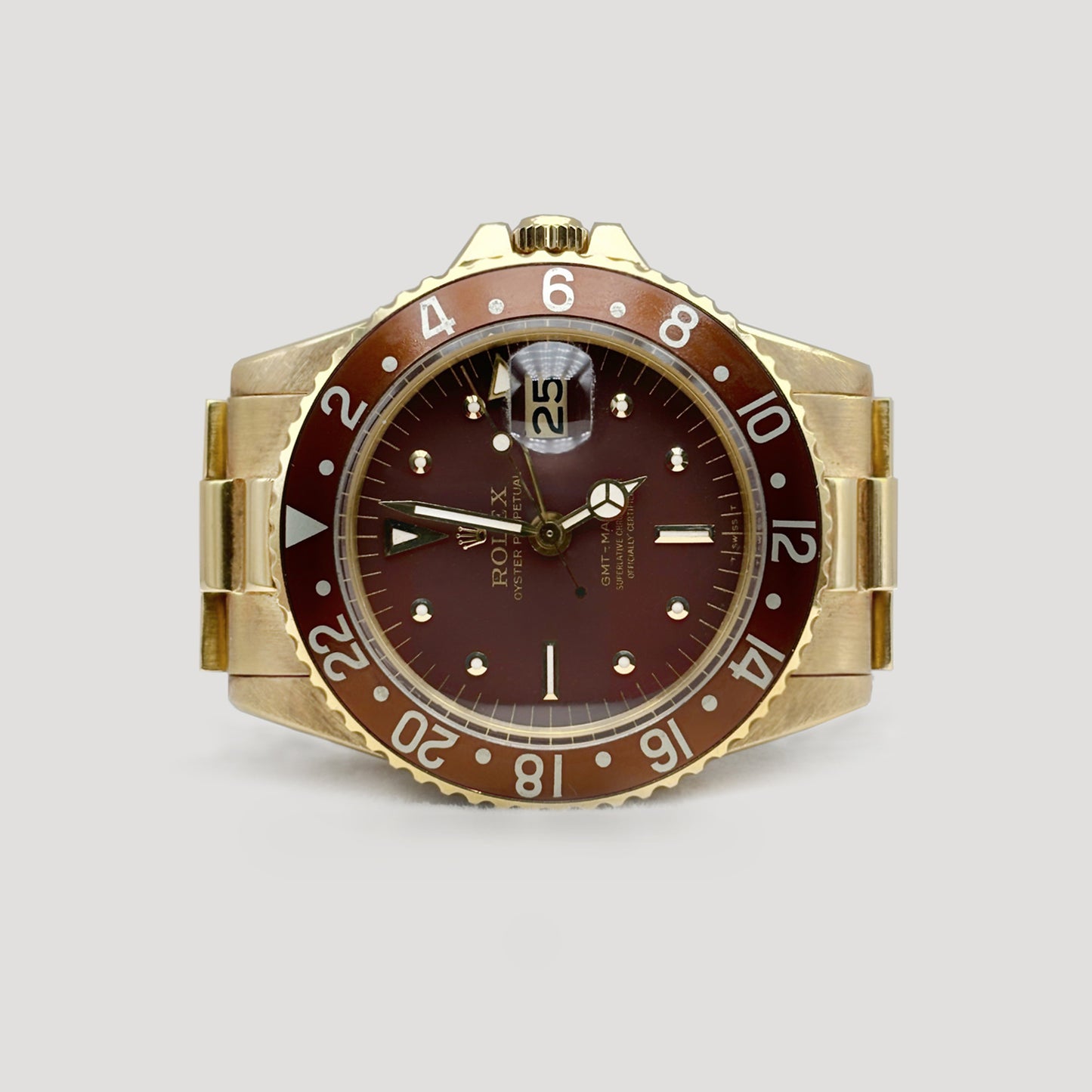 Vintage Rolex GMT Master Rootbeer "Brown Nipple Dial" Yellow Gold 40mm 1675